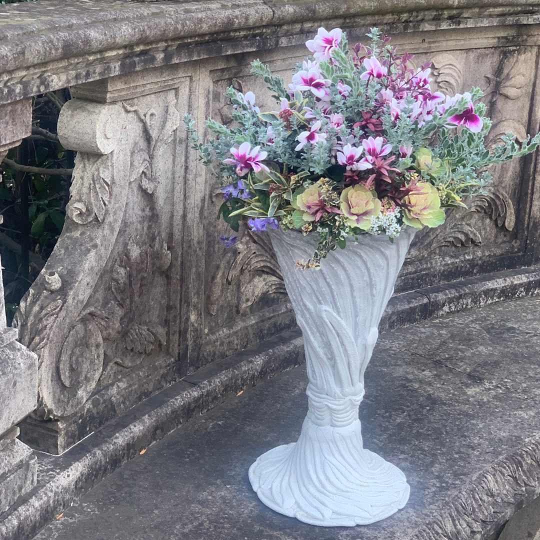 綱木紋鉢 ゴブレット シクラメンのプランツギャザリング作品 はなそうにん オゼジュン先生のプランツギャザリング 寄せ植え