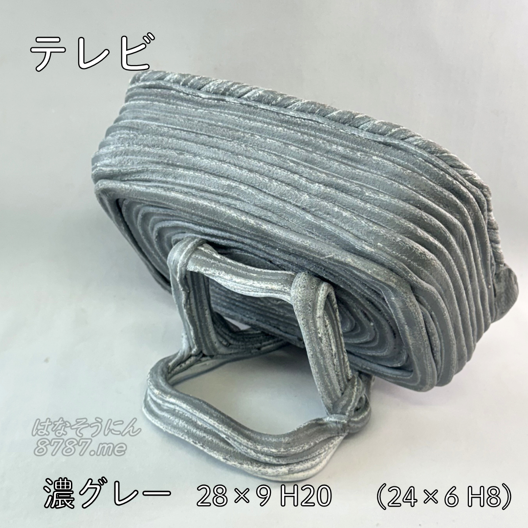 綱木紋鉢 テレビ型 濃いグレー 後ろから はなそうにん オゼジュン先生のプランツギャザリング 寄せ植え用植木鉢